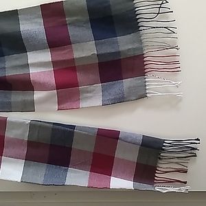 CASHMERE SCARF NWOT